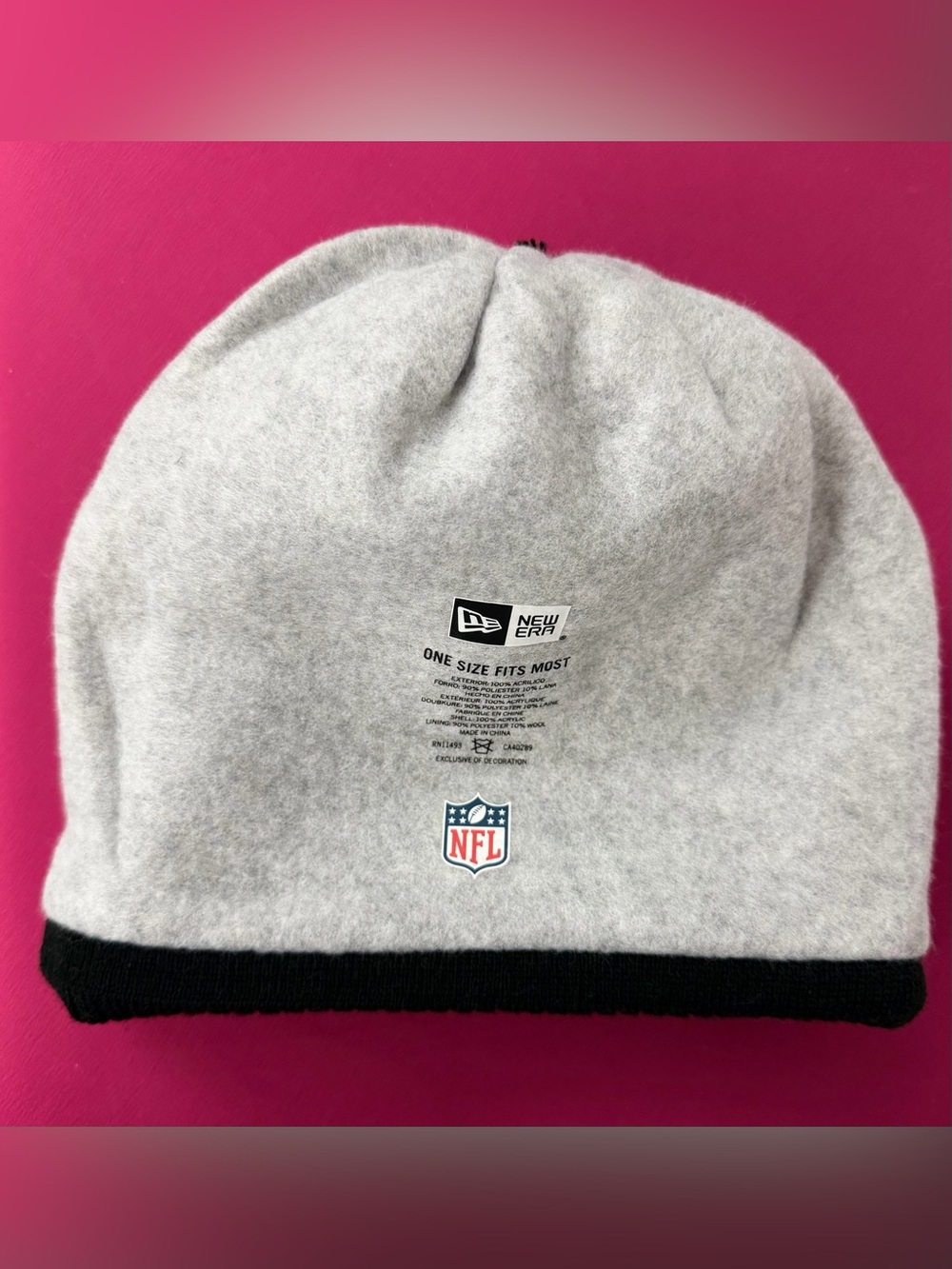 Dallas Cowboys OSFM Black & Gray Pom NFL Beanie Knit/Lining 10% Wool Mix NWT - Picture 8 of 9